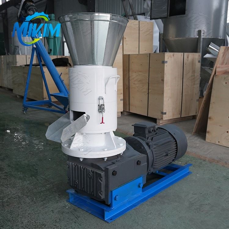 machine for making chicken feeds